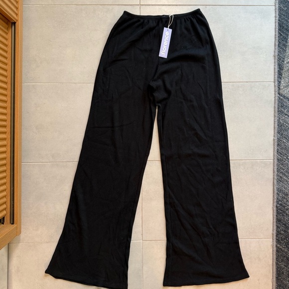 Florence by Mills Black Wide-Leg Pants - Picture 7 of 9